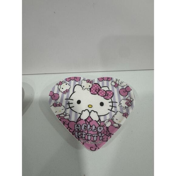 Hello Kitty Mini Plate Set Sanrio Vintage - Heart Shaped - Picture 3 of 5